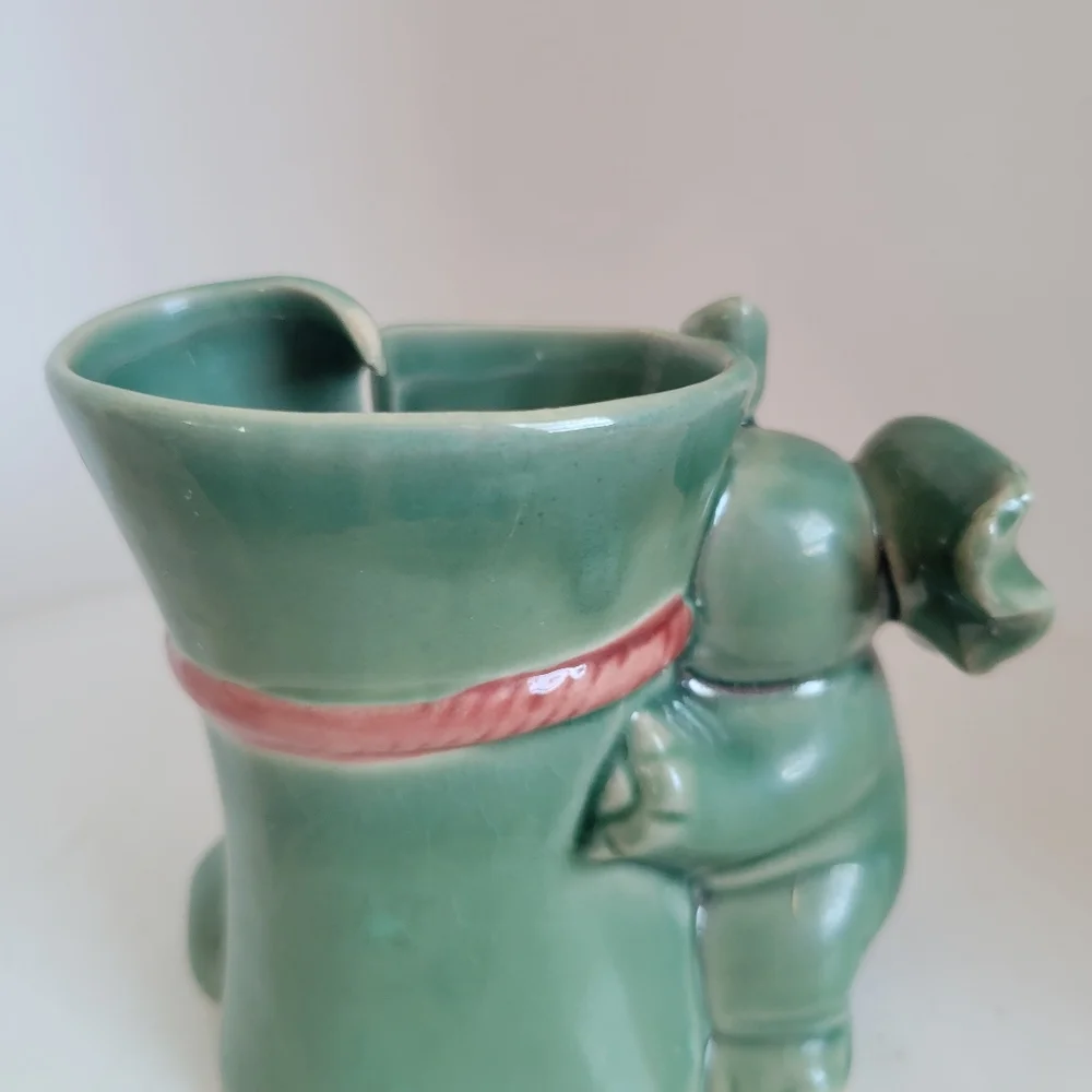 Vintage Elephant Planter, Small Green Planter, Baby Elephant Hugging - Picture 4 of 4